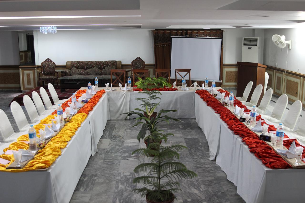 Tourist Inn Hotel Lahor Dış mekan fotoğraf