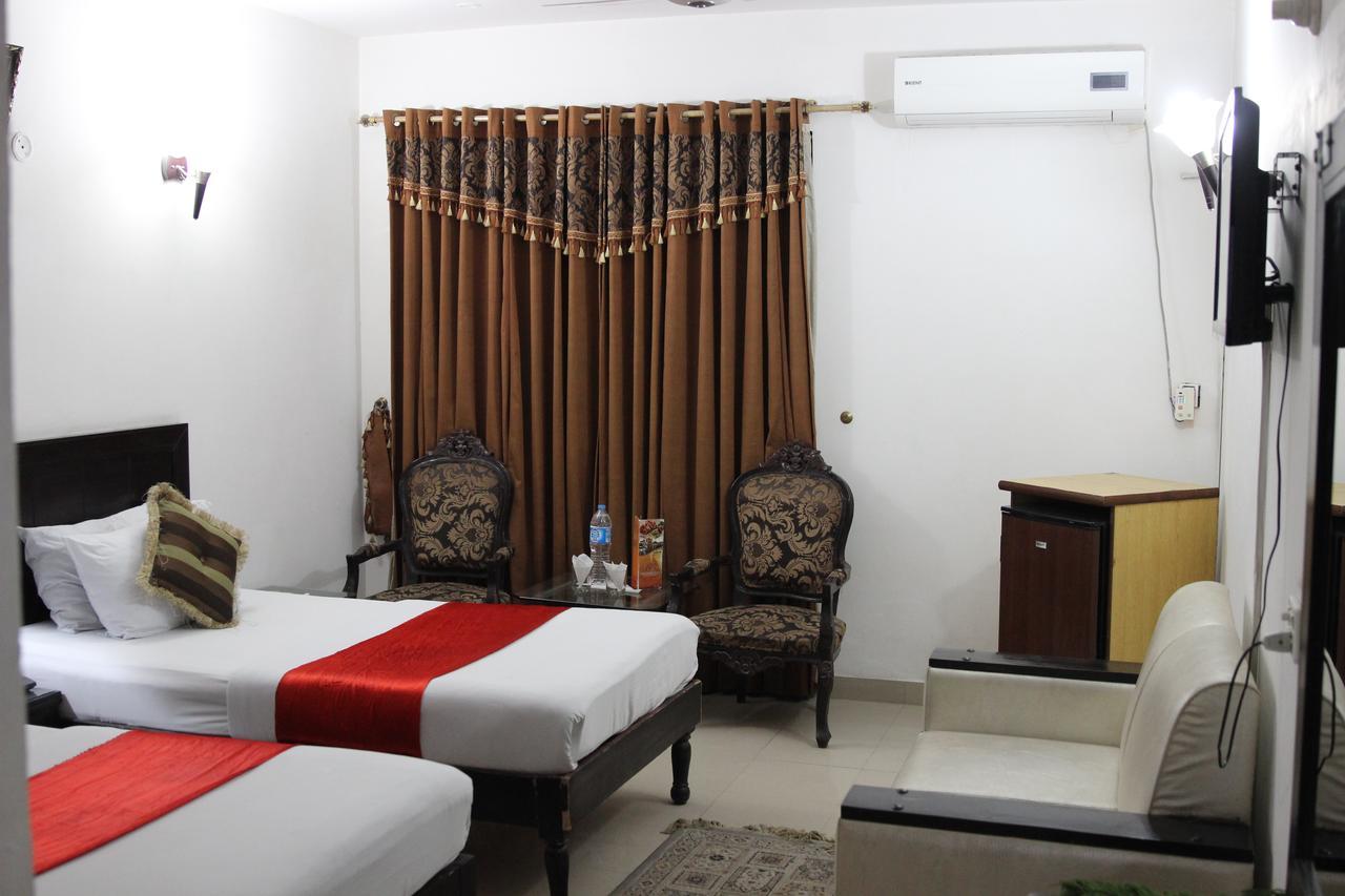 Tourist Inn Hotel Lahor Dış mekan fotoğraf
