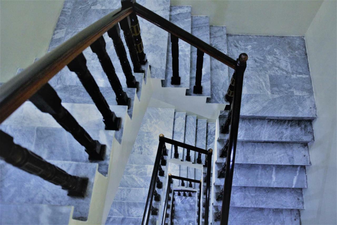 Tourist Inn Hotel Lahor Dış mekan fotoğraf